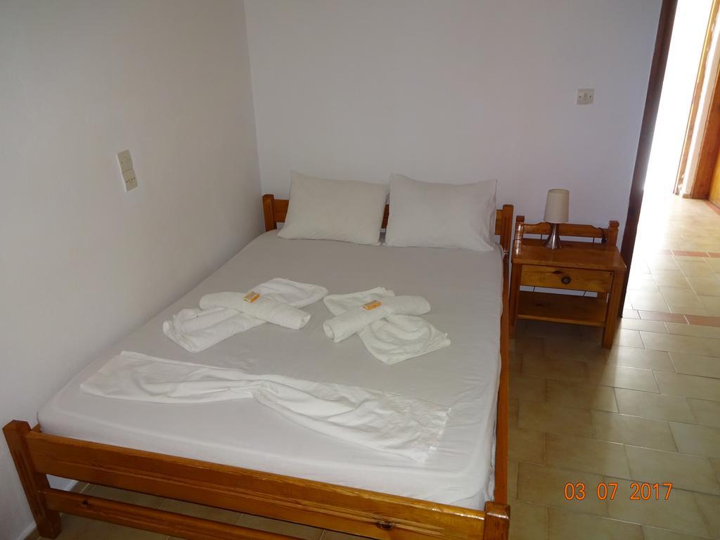 Scirocco Rooms Loutro Esterno foto