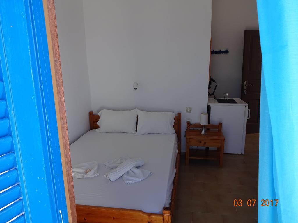 Scirocco Rooms Loutro Esterno foto