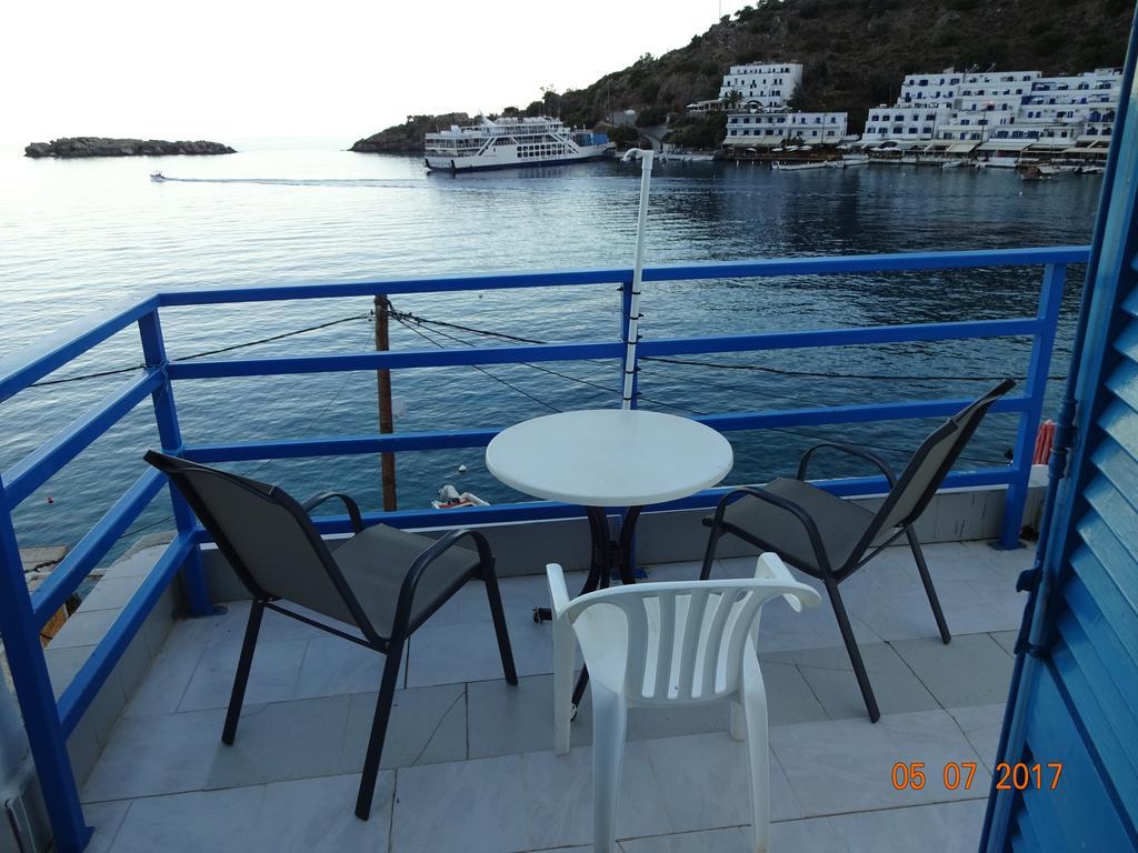 Scirocco Rooms Loutro Esterno foto